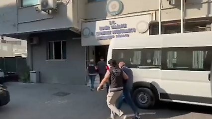 İzmir Otokent'te tefecilik operasyonu: 8 şüpheli gözaltında