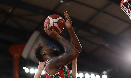 Aliağa Petkimspor, hazırlık maçında Karşıyaka'yı mağlup etti