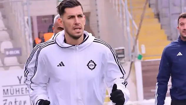 Altay'da kaptanlar bıraktı, gözler yeni sezona çevrildi!
