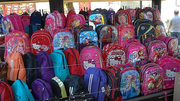 Balçova'dan eğitime destek... Okul kıyafeti, çanta ve ayakkabı veriliyor!