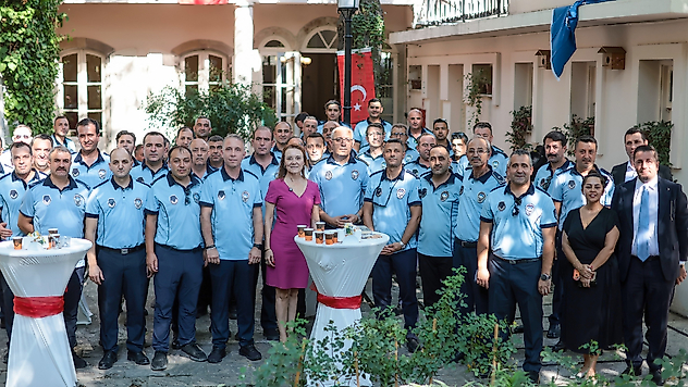 Başkan Mutlu, Zabıta Haftası'nı kutladı: Konak için gece gündüz alanlarda olmaya devam edeceğiz
