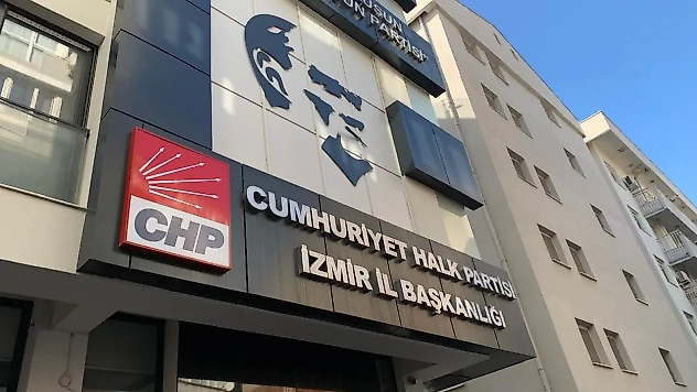 CHP İzmir'de yeni görev dağılımı: Seçim Koordinasyon Kurulu kuruldu