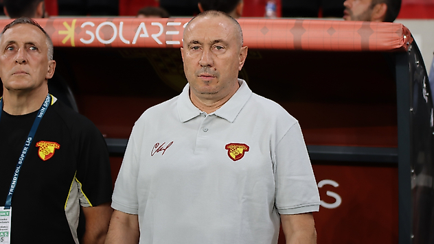 Göztepe, Stanimir Stoilov'un sözleşmesini 2028 yılına kadar uzattı