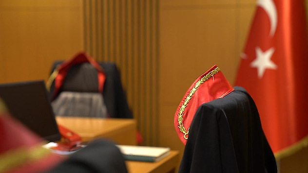 İzmir'de hakime tehdit ve şantaj soruşturması: 1 kişi tutuklandı