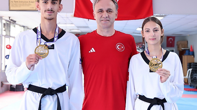 İzmirli Yelaldı kardeşlerden Avrupa'da çifte altın madalya