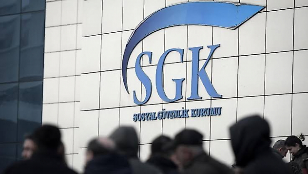 SGK İzmir'de taşınmazlarını satıyor: Çeşme'deki arsa 420 milyon TL