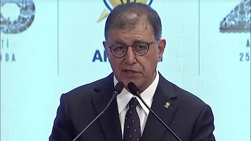 AK Parti'ye katılan Tugay'dan ilk konuşma: 'Bu çatı altına inanarak ve güvenerek katıldım'