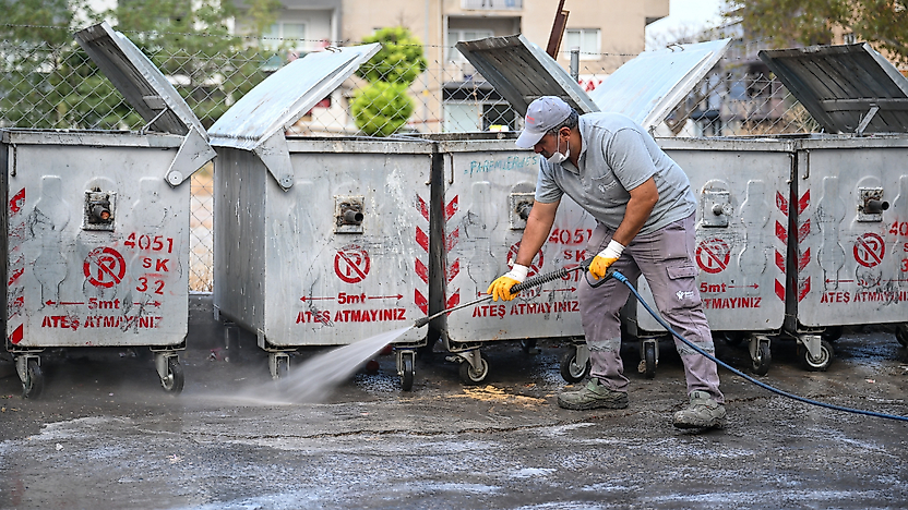 Bornova'da Dünya Temizlik Günü seferberliği
