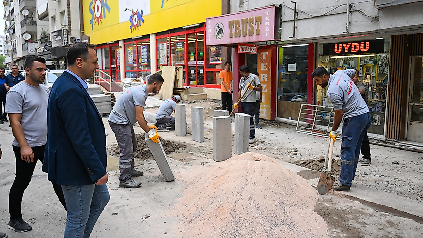Bornova Zafer Caddesi'nde yeni dönem: Trafik ve kaldırımlar değişiyor