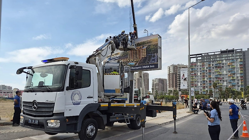 Büyükşehir'den Karşıyaka'ya reklam yanıtı: Süreç Şubat'ta başladı