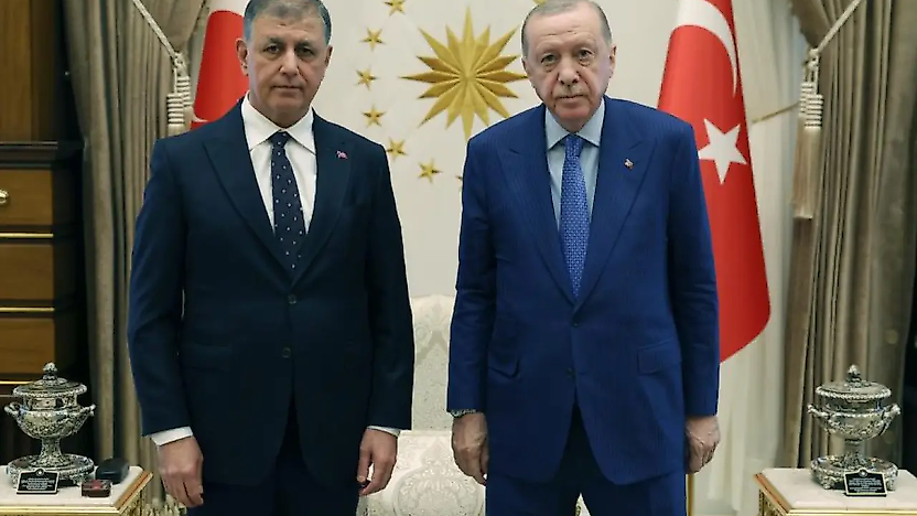 Cumhurbaşkanı Erdoğan, Cemil Tugay'ı Beştepe'de kabul etti
