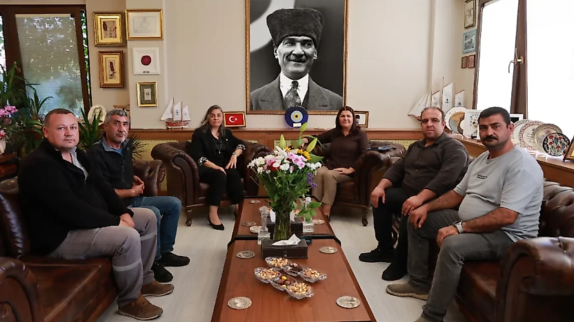 Foça'da dikkat çeken ziyaret: DİSK heyeti Başkan Fıçı ile görüştü