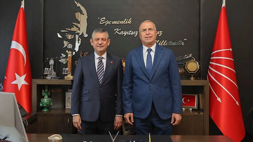 Gaziemir'de dikkat çeken Özel trafiği: Seçim çatlağı mı tamir ediliyor?