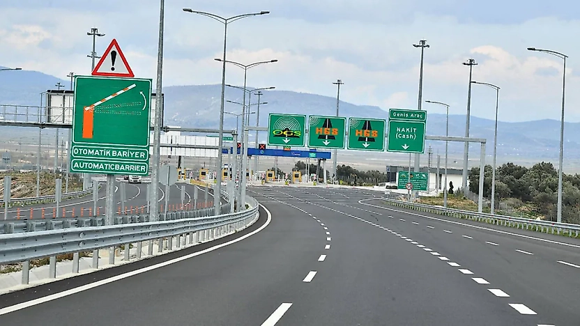 İzmir-Çeşme Otoyolu'nda yüzde 350'lik artış iddiası