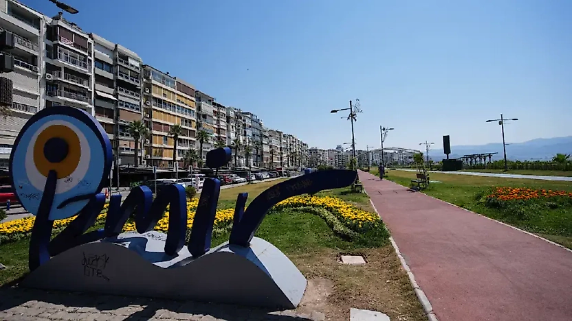 İzmir'de hafta sonu planı yapanlar dikkat: Termometreler yükseliyor