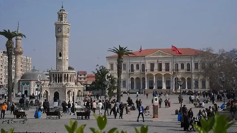 İzmir'de sıcaklıklar düşüyor: 5 günlük hava durumu belli oldu