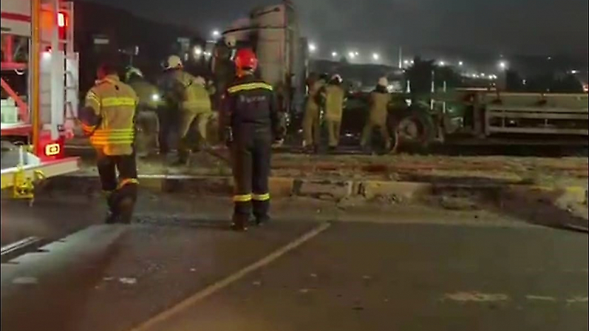 İzmir'de tırın kupa kısmında çıkan yangın söndürüldü