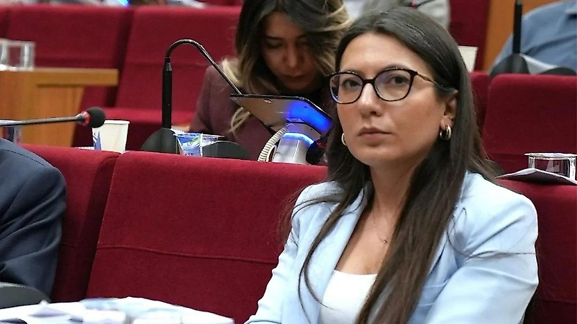 YENİ Partili Özkan'dan AK Parti'ye geçen Tugay'a tepki: Meclise gelip yüzümüze bakın!
