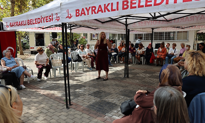 Bayraklı'da Yaşlılar Günü'ne özel farkındalık etkinliği