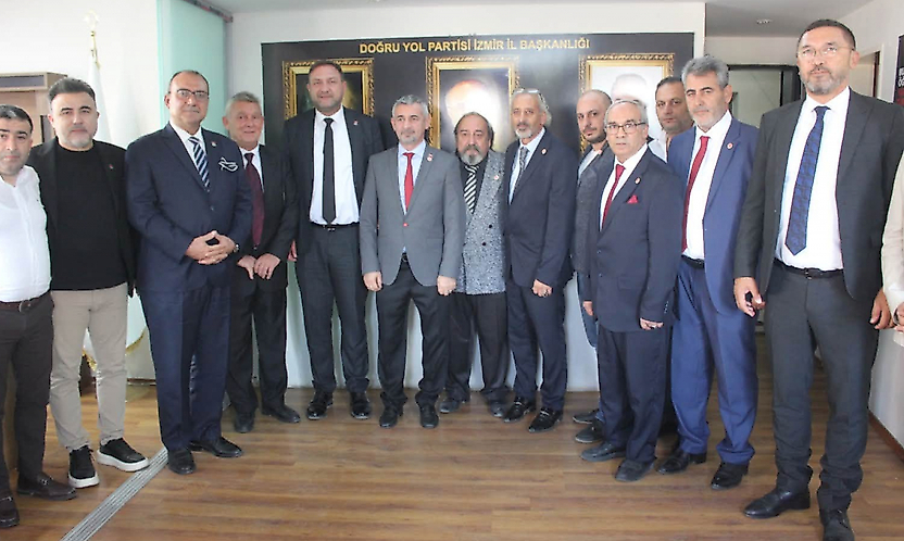 CHP İzmir İl Başkanı Gümrükçü'den Siyasi Ahlak Yasası çağrısı