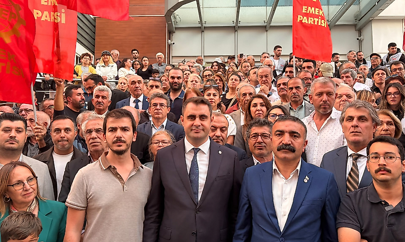 Çiğli'de Yıldız'a tepkiler çığ gibi büyüyor: Partilerden ortak protesto!