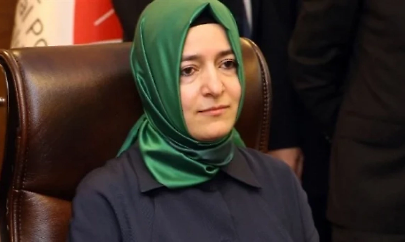 Fatma Betül Sayan Kaya ve eşinden 2,2 milyar liralık iade