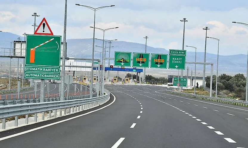 İzmir-Çeşme Otoyolu'nda yüzde 350'lik artış iddiası