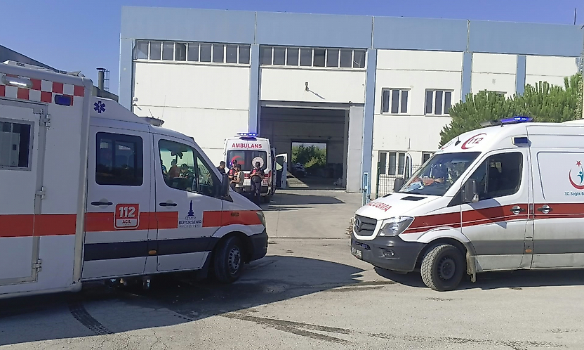 İzmir'de 7 işçinin yaralandığı patlama anı kamerada