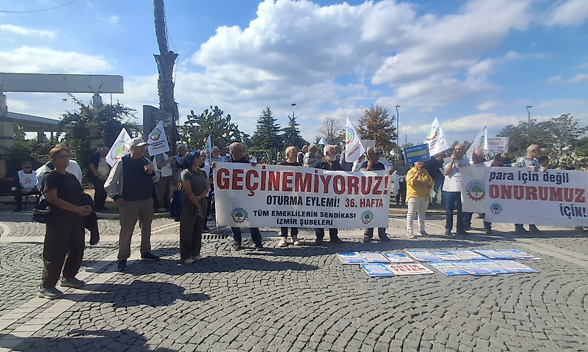 İzmir'de emeklilerden 36'ncı hafta eylemi: Geçinemiyoruz