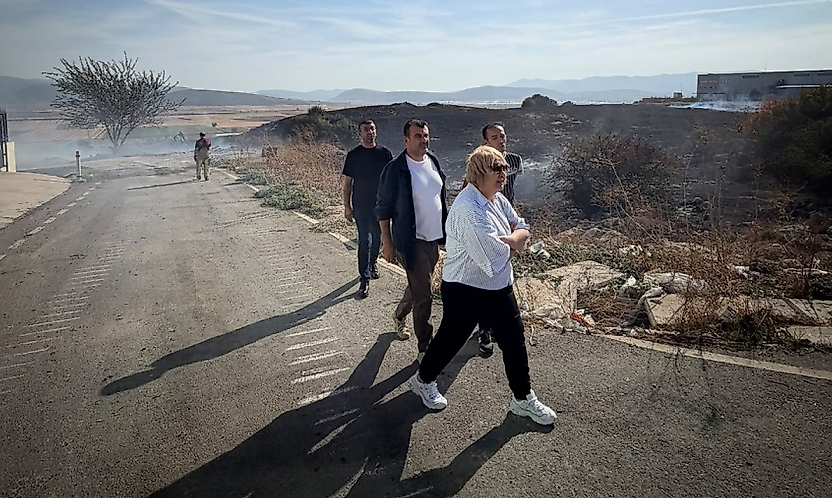 Menderes Başkan Vekili Asuman Şen yangın bölgesinde inceleme yaptı