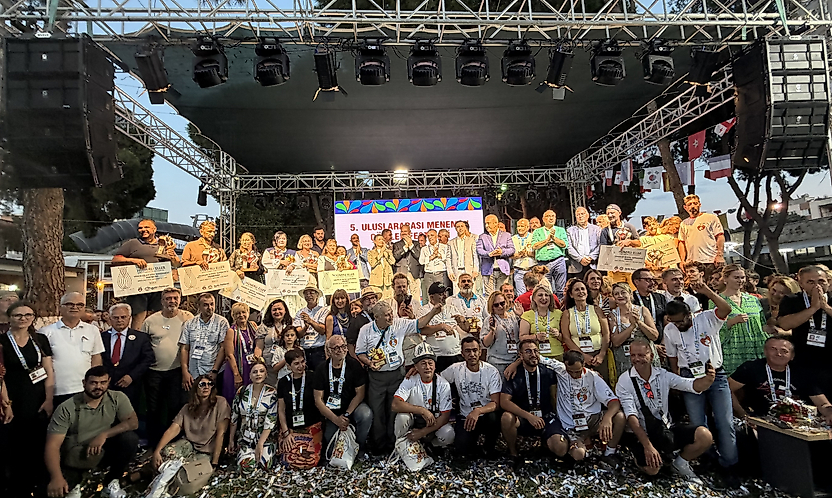 Menemen Çömlek Festivali'ne görkemli final: Hünerli eller ödüllendirildi