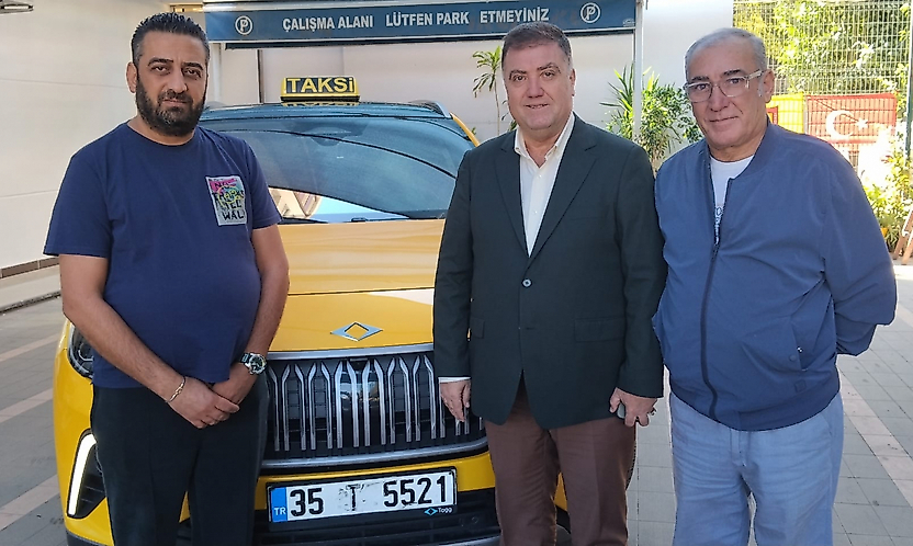 TOGG İzmir'de taksi oldu: İlk araç yollara çıktı