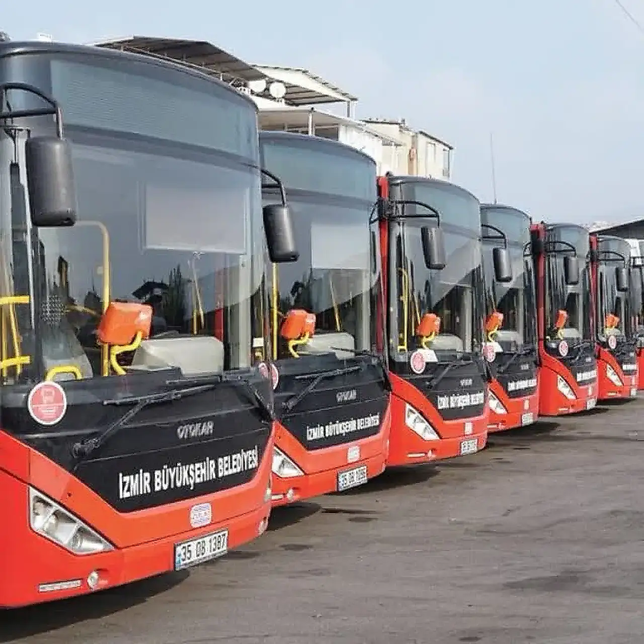 İzmir ulaşım rehberi: İZBAN, ESHOT, metro ve vapurla nasıl gidilir?