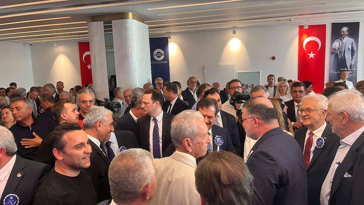 EBSO Business Center açıldı: İzmir iş dünyası yeni merkezine kavuştu