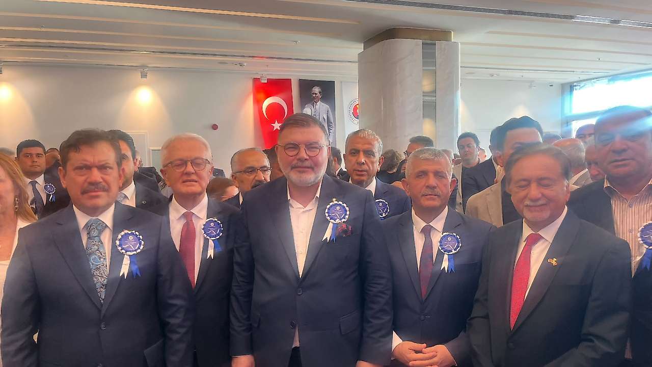 EBSO Business Center açıldı: İzmir iş dünyası yeni merkezine kavuştu