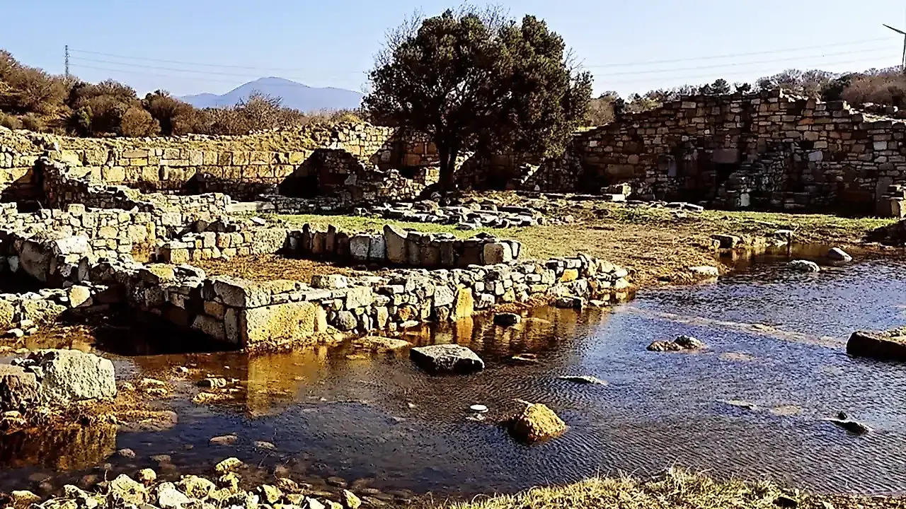 Aliağa'da Hafta Sonu Ne Yapılır? İşte Doğa, Deniz ve Tarihle Dolu Aliağa Aktiviteleri
