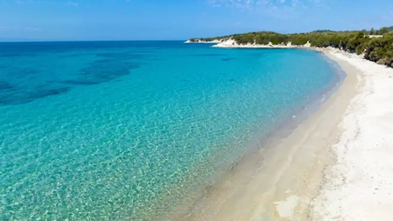 İzmir Dikili'de Hafta Sonu Ne Yapılır? Deniz, Doğa ve Tarihle Dolu En Güzel Gezi Rotaları