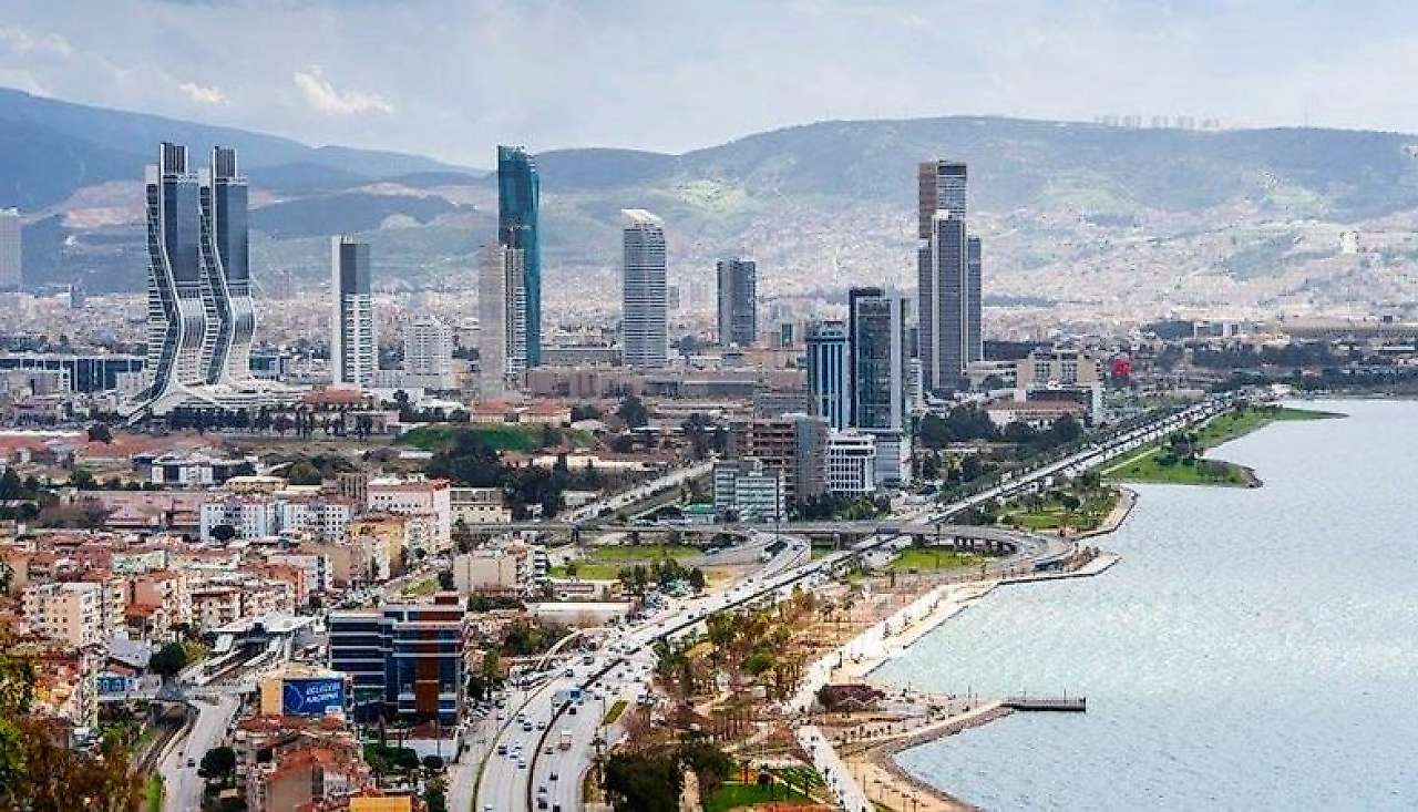 Bornova'nın nüfusu belli oldu! İzmir'in o ilçesinde dikkat çeken değişim