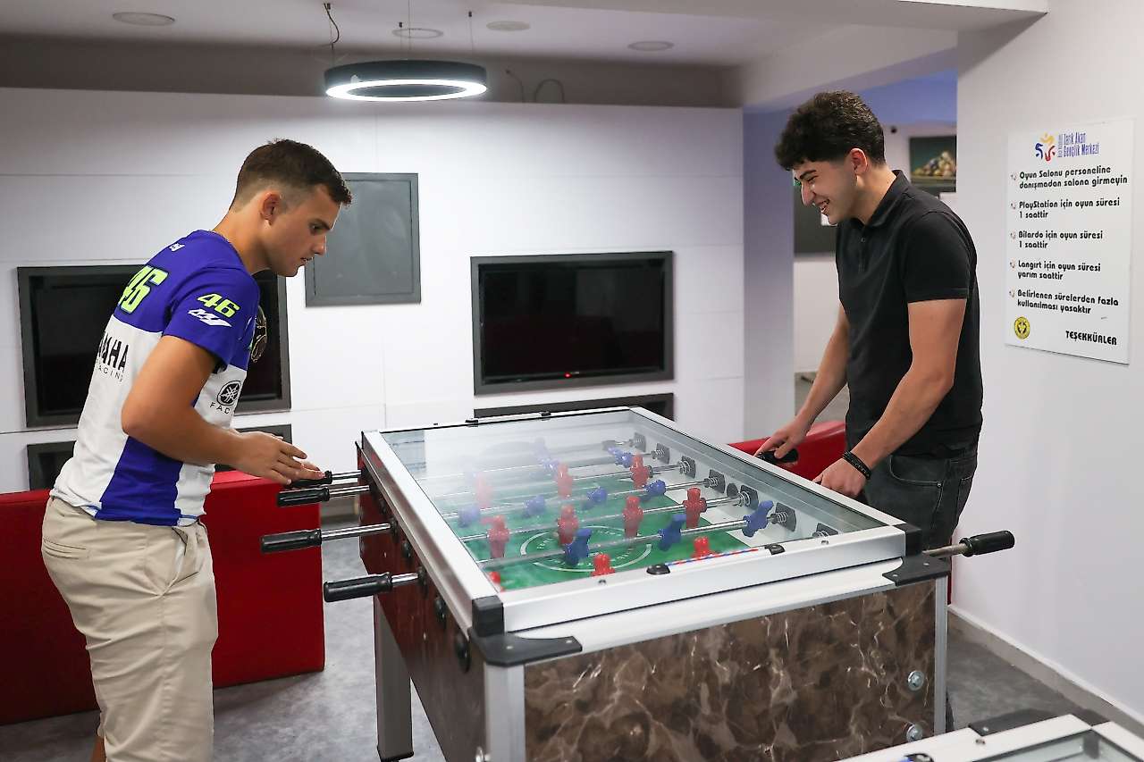 Buca'nın Gençlik Merkezleri yeni öğrencilerini bekliyor