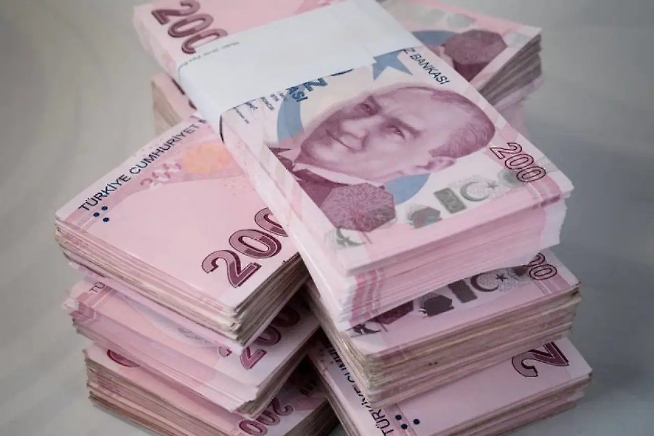 Faizlerde yeni dönem başladı! Mevduat ve kredi oranlarında dikkat çeken düşüş