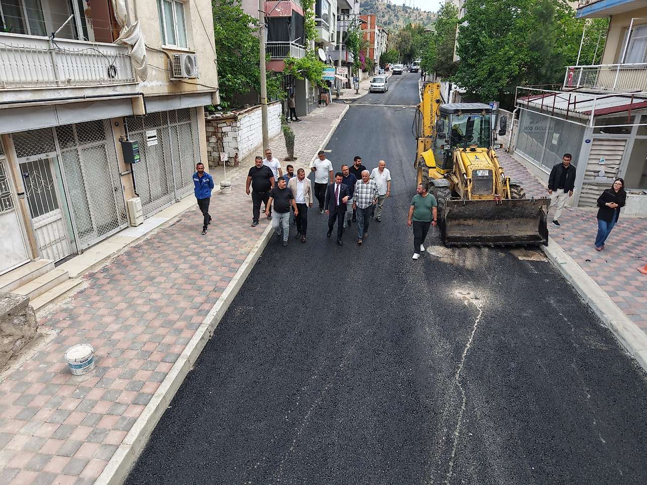 Bayraklı'da asfalt seferberliği: Çalışmalar beş noktada başlıyor!