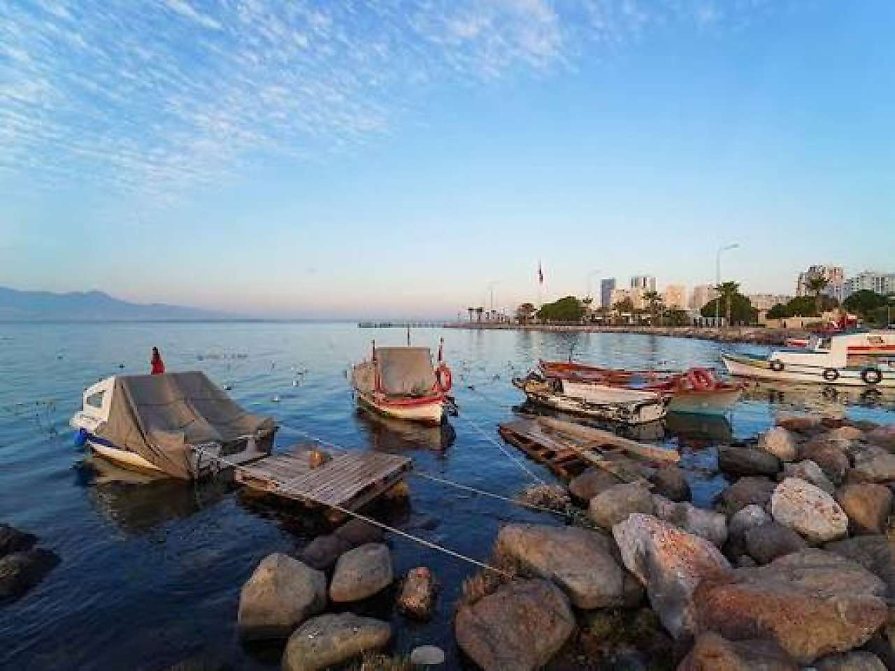 Karşıyaka'da Hafta Sonu Ne Yapılır? İşte Gezilecek Yerler ve Yapılacak En Güzel Aktiviteler