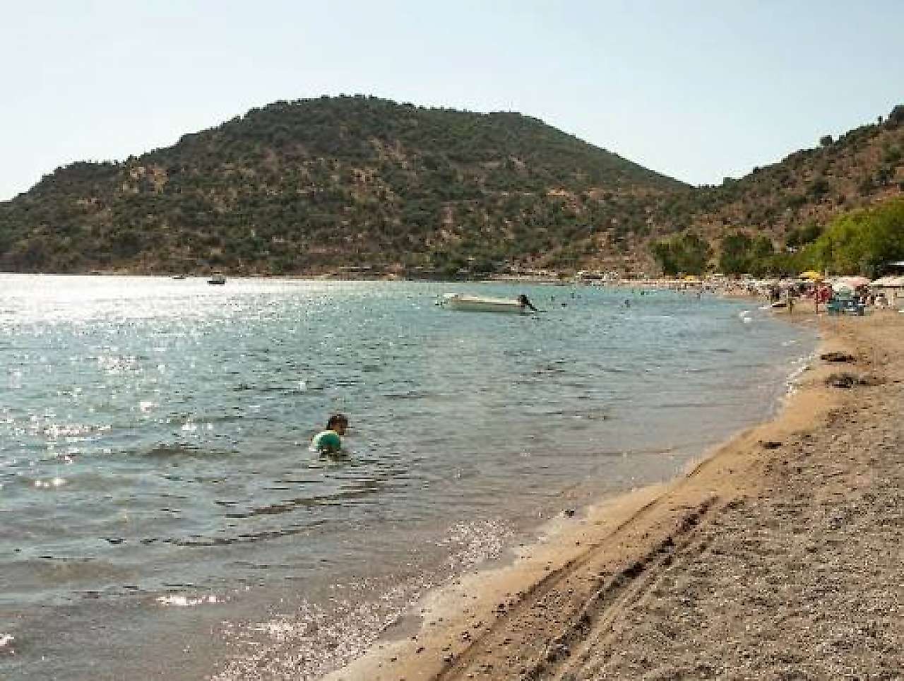 İzmir Dikili'de Hafta Sonu Ne Yapılır? Deniz, Doğa ve Tarihle Dolu En Güzel Gezi Rotaları