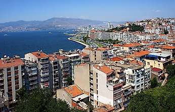 İzmir'de konut satışları geriledi: Ağustosta 6 bin 532 ev satıldı
