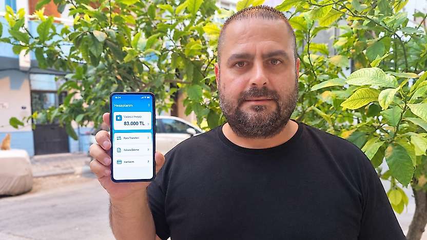 İzmir'de şaşırtan olay: Hesabında 83 bin lira buldu, sahibini arıyor