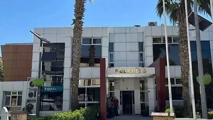 Seferihisar Belediyesi operasyonunda 29 şüpheli tutuklandı
