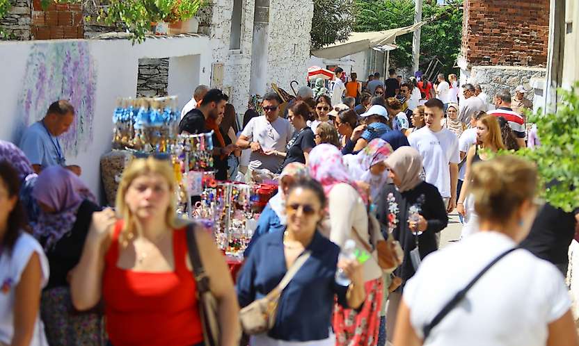 İzmir'de üzüm festivali heyecanı: Etkinliklerle dolu dev program!