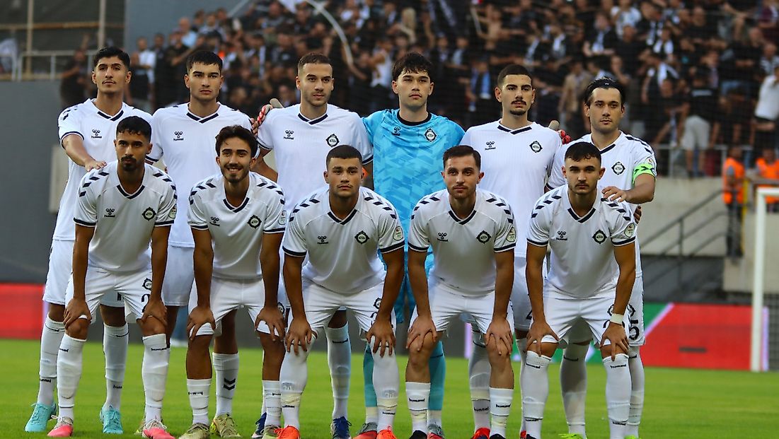Altay altyapıyla ayakta kaldı: İlk 2 haftada mağlubiyet yaşamadı