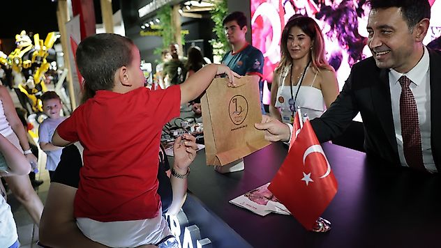 Bayraklı'nın kültür, sanat, teknoloji ve sporu fuarda buluştu