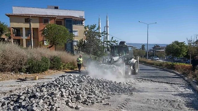 Bornova'da trafik güvenliği alarmı: Belediye ekipleri harekete geçti